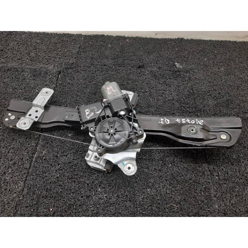 Recambio de elevalunas delantero izquierdo para chevrolet aveo sedán ls referencia OEM IAM 9703U - Negro