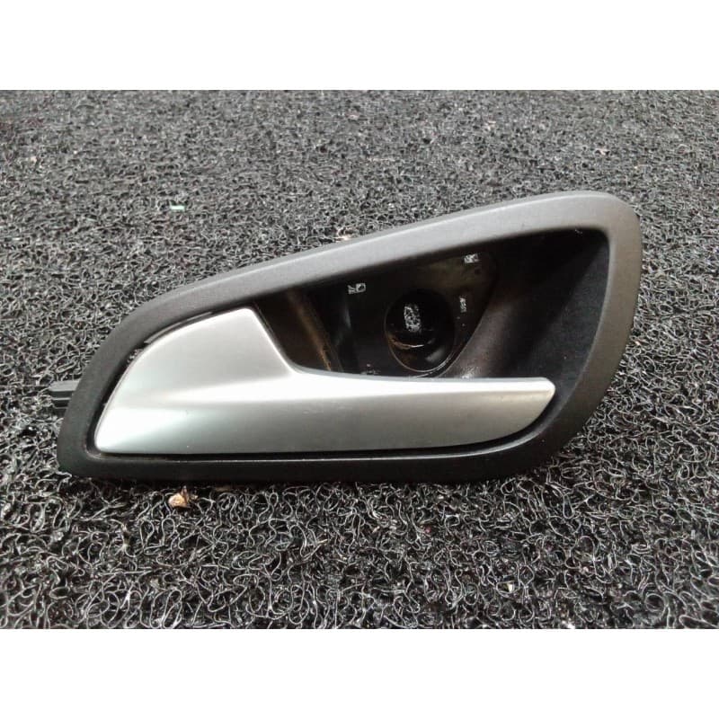Recambio de maneta interior trasera izquierda para ford focus turn. (cb8) trend referencia OEM IAM - Negro
