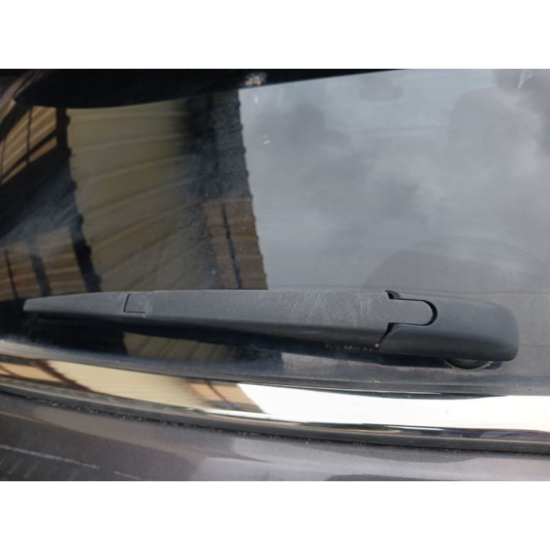 Recambio de brazo limpia trasero para jeep compass (mp, m6, mv, m7) 1.6 crd referencia OEM IAM - Gris oscuro