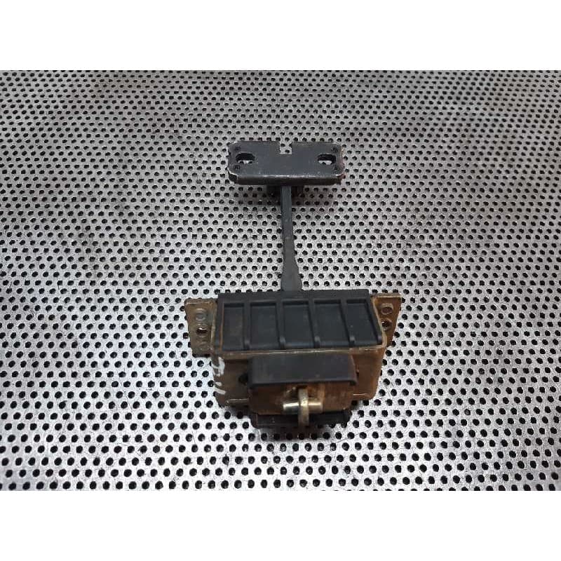 Recambio de retenedor puerta trasera izquierda para mercedes-benz clase c (w203) berlina 270 cdi (203.016) referencia OEM IAM
