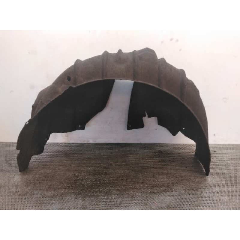 Recambio de paso rueda plastico trasero izquierdo para audi a3 (8p) 1.9 tdi referencia OEM IAM - Gris