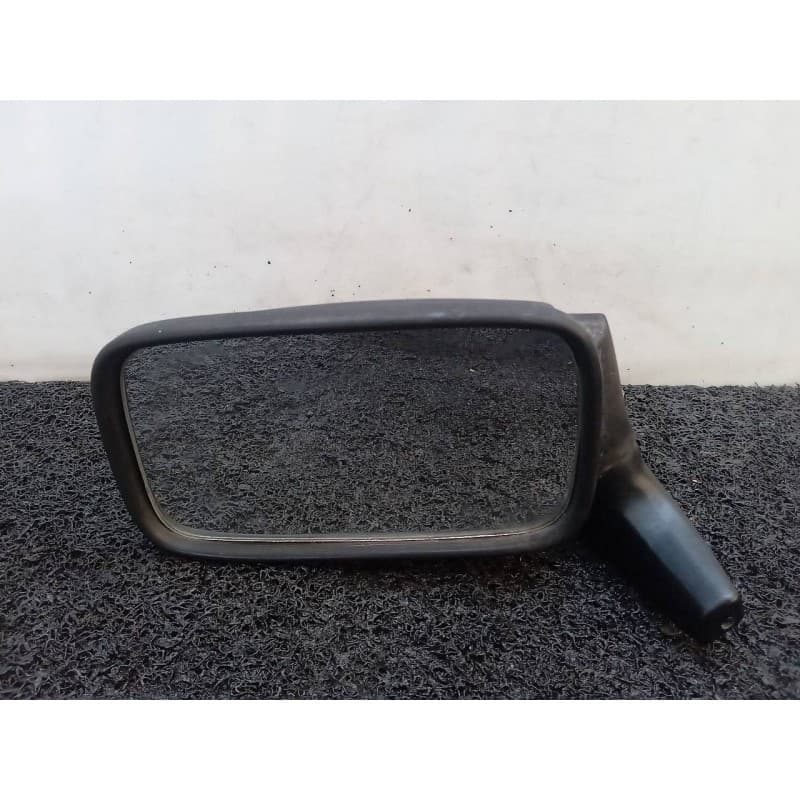 Recambio de retrovisor izquierdo para lada niva ( 2121 / 21213 / 21214 / 21215 ) niva utility referencia OEM IAM