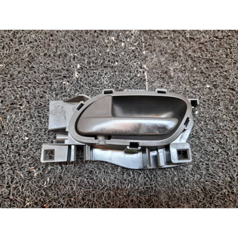 Recambio de maneta interior delantera izquierda para peugeot expert tepee mixto l2 referencia OEM IAM - Blanco