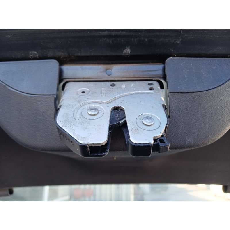 Recambio de cerradura maletero / porton para fiat bravo ii (198_) 1.6 d multijet (198axh1b) referencia OEM IAM - Negro