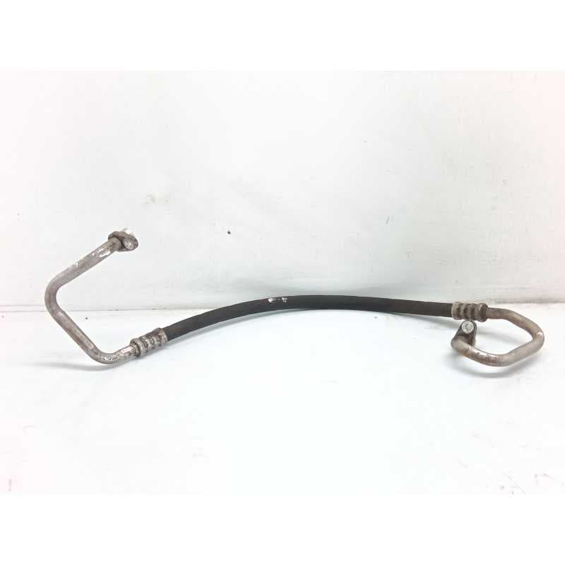 Recambio de tuberia aire acondicionado para dacia logan ii ambiance referencia OEM IAM 924906965R - Blanco