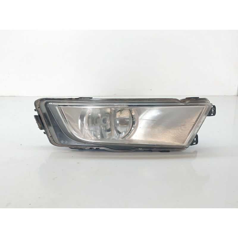 Recambio de faro antiniebla derecho para skoda octavia iii (5e3, nl3, nr3) 2.0 tdi referencia OEM IAM 5E0941700D - Blanco