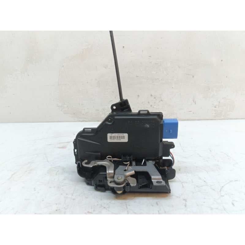 Recambio de cerradura puerta delantera derecha para skoda octavia combi (1z5) elegance referencia OEM IAM 163D1837016 - Dorado