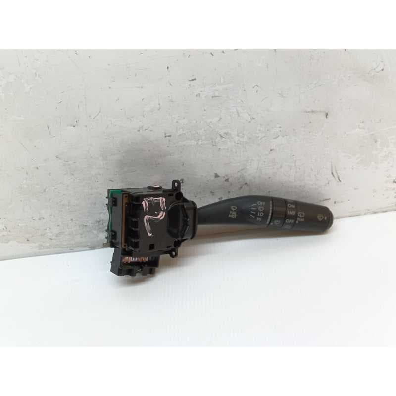Recambio de mando limpia para subaru tribeca b9 limited referencia OEM IAM 17A164 - Gris