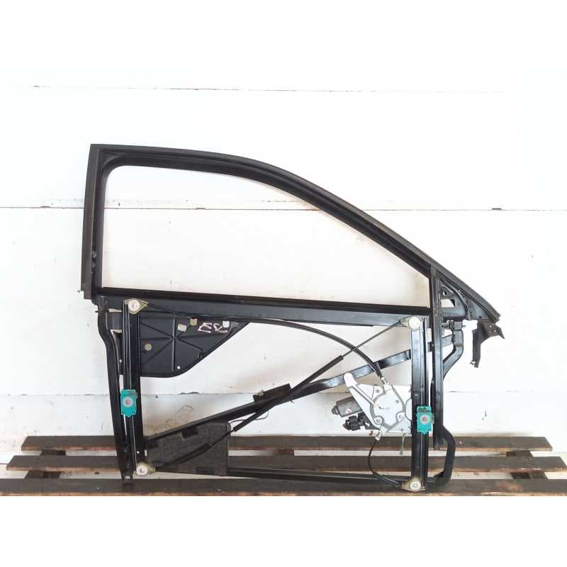 Recambio de elevalunas delantero derecho para audi a3 (8l1) 1.8 referencia OEM IAM 119024113 8L3837398A - Verde