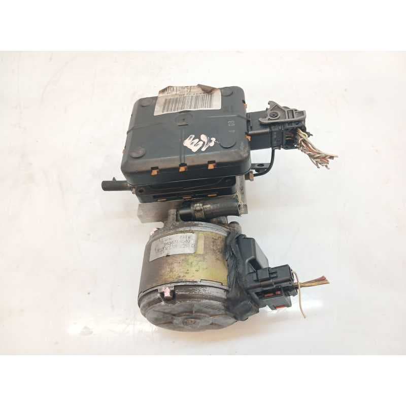 Recambio de bomba suspension para citroën c5 i (dc_) 2.0 hdi (dcrhyb) referencia OEM IAM 9636713880 9643373280 - Granate