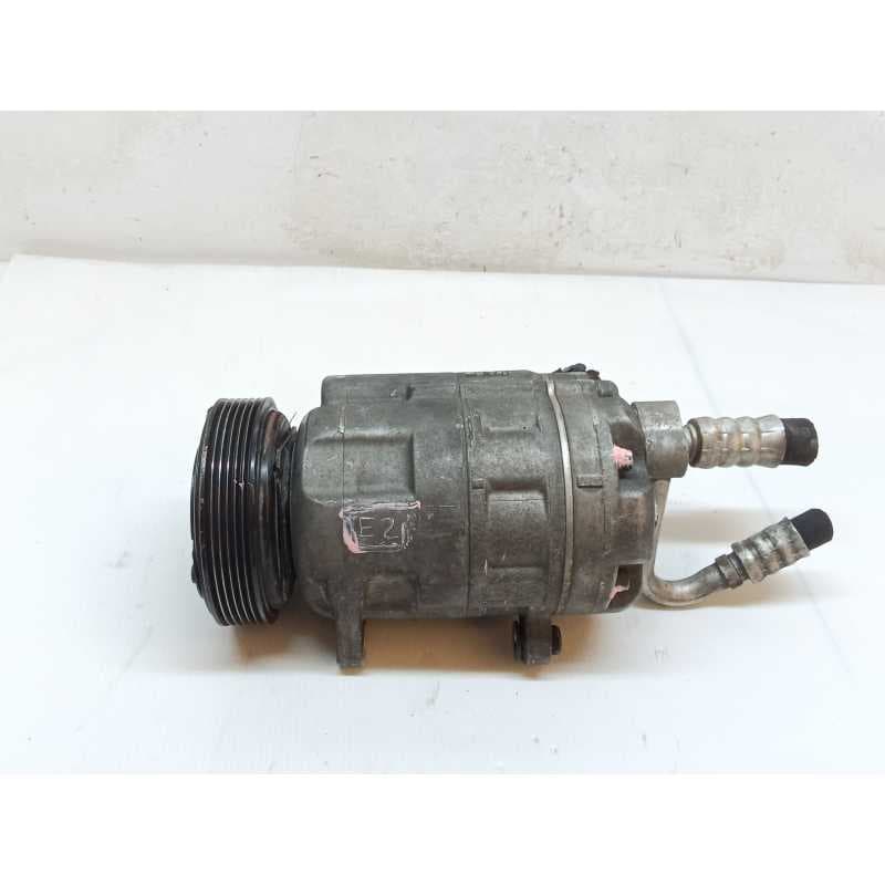 Recambio de compresor aire acondicionado para skoda octavia i (1u2) 1.9 tdi referencia OEM IAM 1J0820803J - Granate