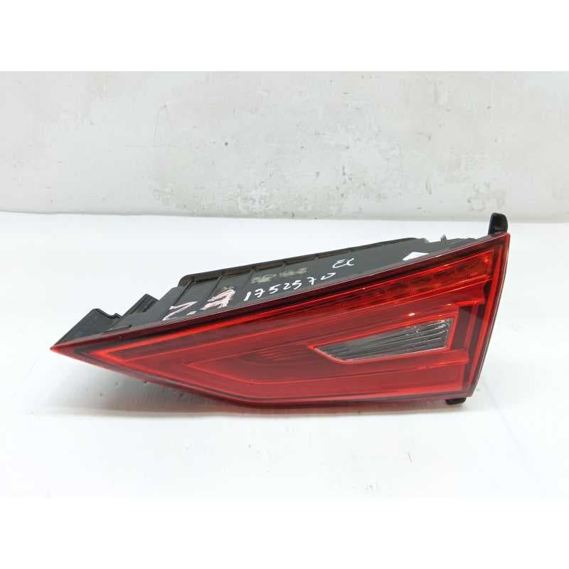 Recambio de piloto trasero derecho interior para audi a3 limousine (8vs, 8vm) 1.6 tdi referencia OEM IAM A371T2E - Negro