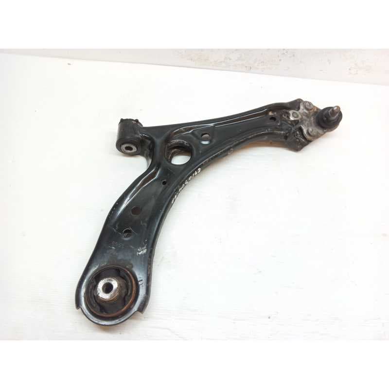 Recambio de brazo suspension inferior delantero derecho para honda hr-v (ru) 1.5 (ru1) referencia OEM IAM 8203 - Negro