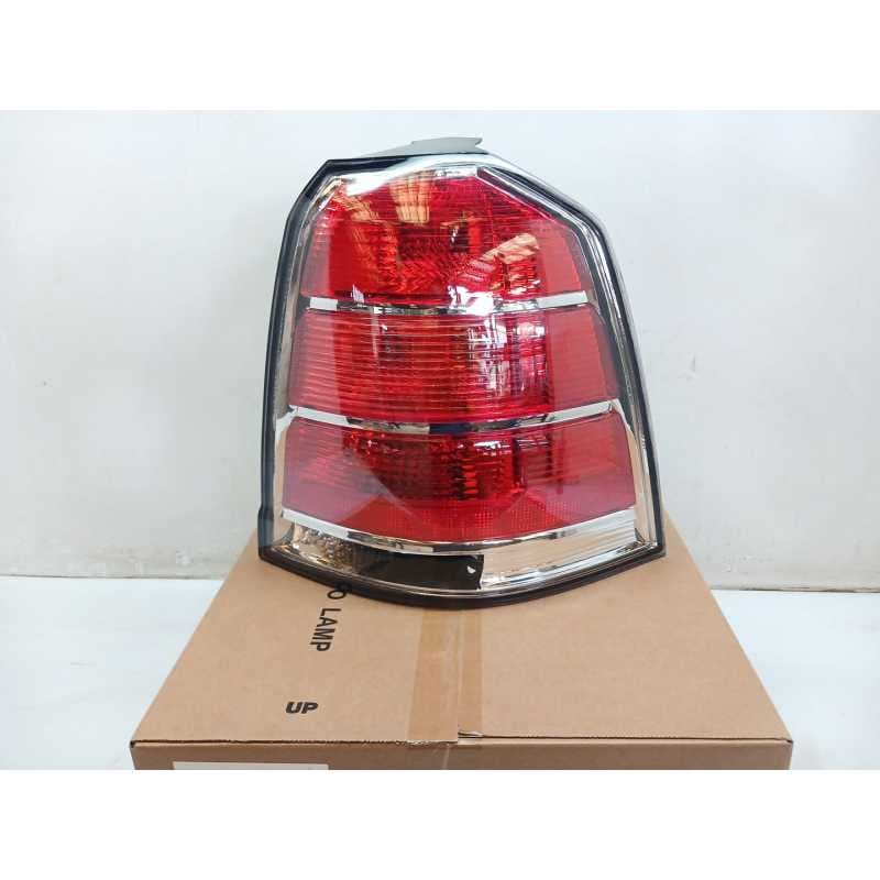 Recambio de piloto trasero derecho para opel zafira b furgoneta/monovolumen (a05) 1.9 cdti van (m75) referencia OEM IAM 16536632