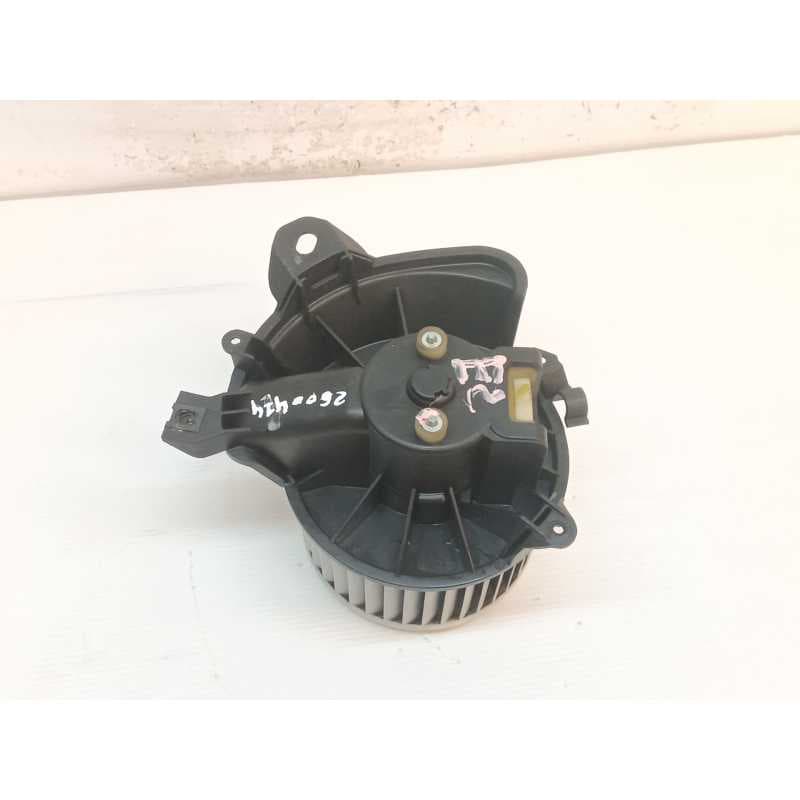 Recambio de motor calefaccion para fiat grande punto (199_) 1.3 d multijet referencia OEM IAM 164230100 B838 - Blanco