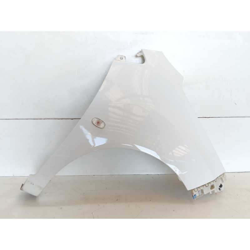 Recambio de aleta delantera derecha para chevrolet spark (m300) 1.0 referencia OEM IAM - Blanco