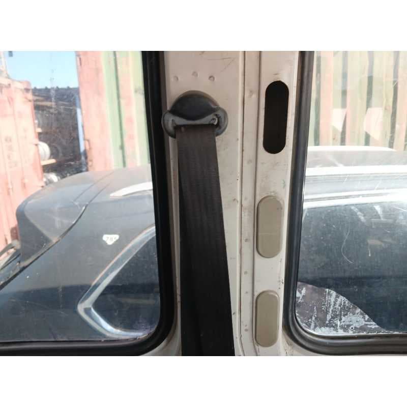 Recambio de cinturon seguridad trasero izquierdo para citroën jumper ii autobús (244, z_) 2.0 hdi referencia OEM IAM 16398D - Blanco
