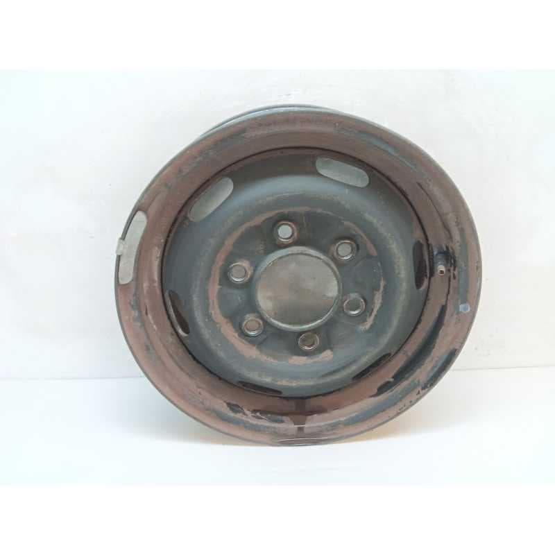 Recambio de llanta para kia k - serie 2700 / 2500 caja abierta referencia OEM IAM KWC - Blanco