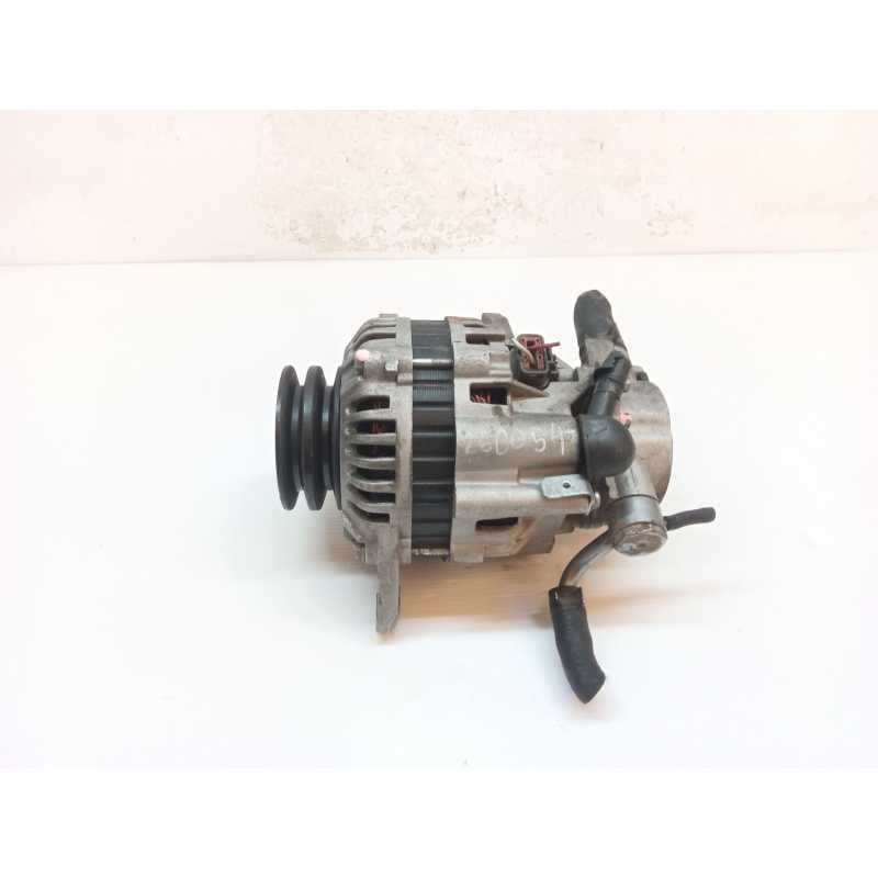 Recambio de alternador para kia k - serie 2700 / 2500 caja abierta referencia OEM IAM - Blanco