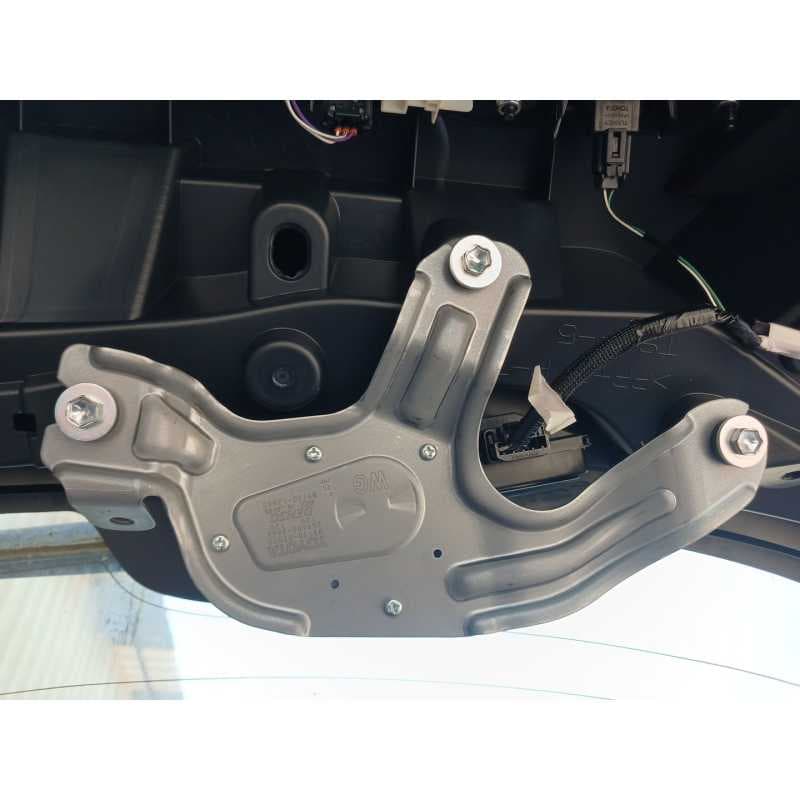 Recambio de motor limpia trasero para toyota corolla ranchera familiar (_e21_) 1.8 hybrid (zwe211) referencia OEM IAM 8513002070 - Rojo