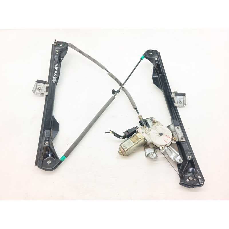 Recambio de elevalunas delantero izquierdo para ford focus i turnier (dnw) 1.8 turbo di / tddi referencia OEM IAM XS4123201 - Verde