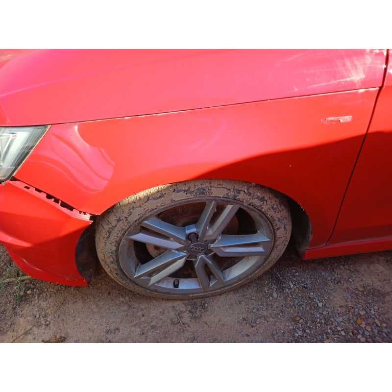 Recambio de aleta delantera izquierda para audi a1 (8xk) design referencia OEM IAM - Rojo