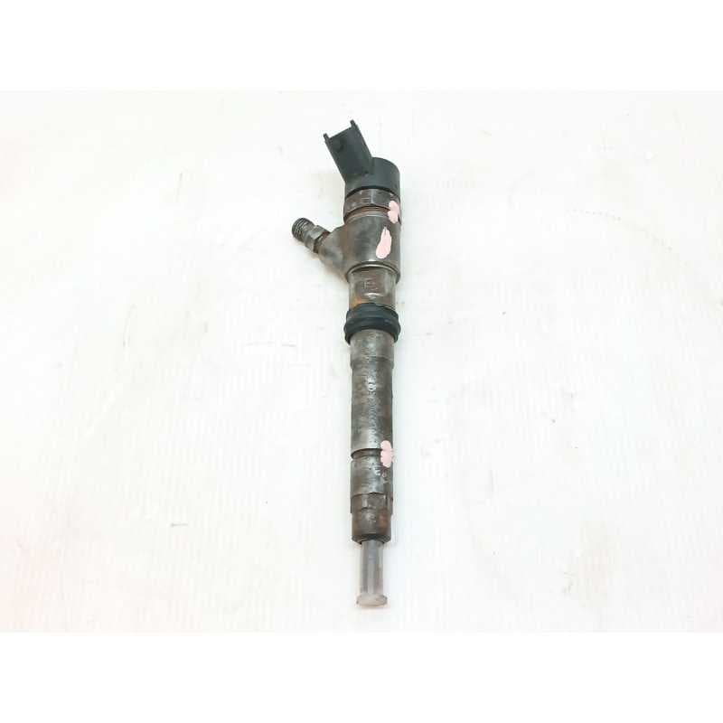 Recambio de inyector para peugeot boxer caja/chasis 3.0 hdi 160 referencia OEM IAM 0445110248 - Blanco