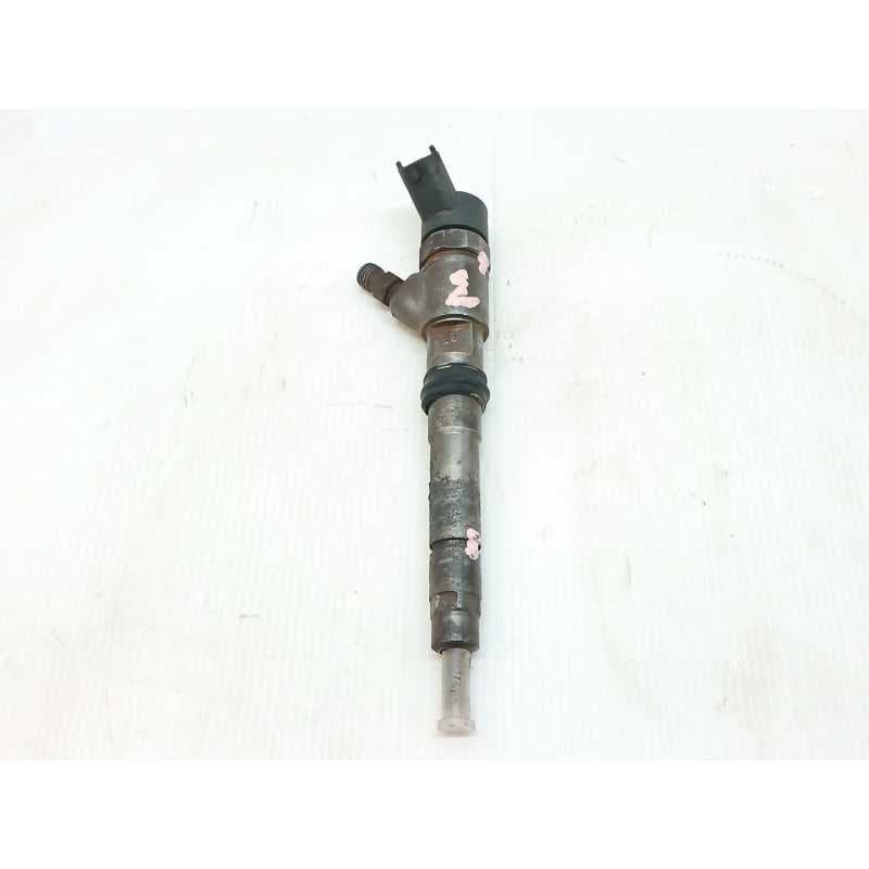 Recambio de inyector para peugeot boxer caja/chasis 3.0 hdi 160 referencia OEM IAM 0445110248 - Blanco