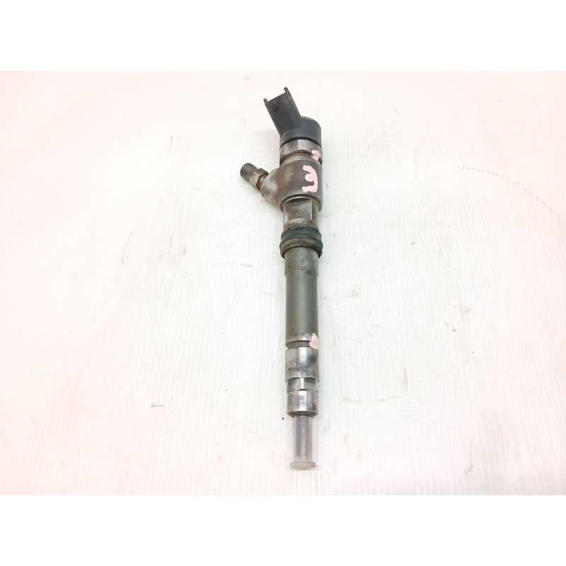 Recambio de inyector para peugeot boxer caja/chasis 3.0 hdi 160 referencia OEM IAM 0445110248 - Blanco