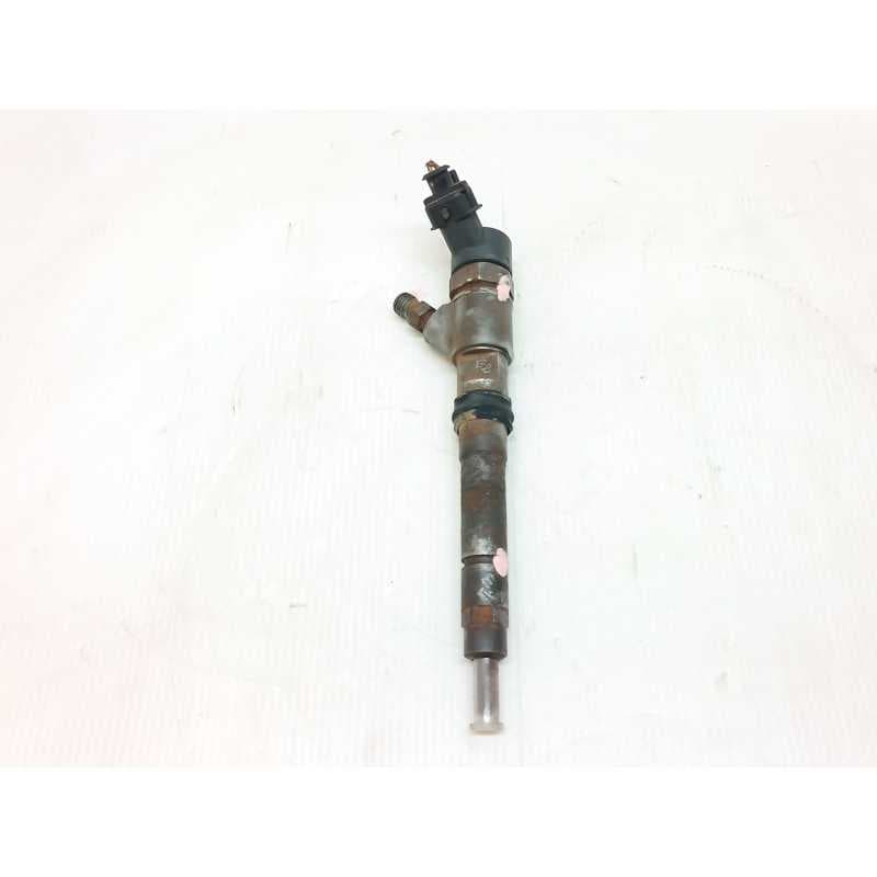 Recambio de inyector para peugeot boxer caja/chasis 3.0 hdi 160 referencia OEM IAM 0445110248 - Blanco
