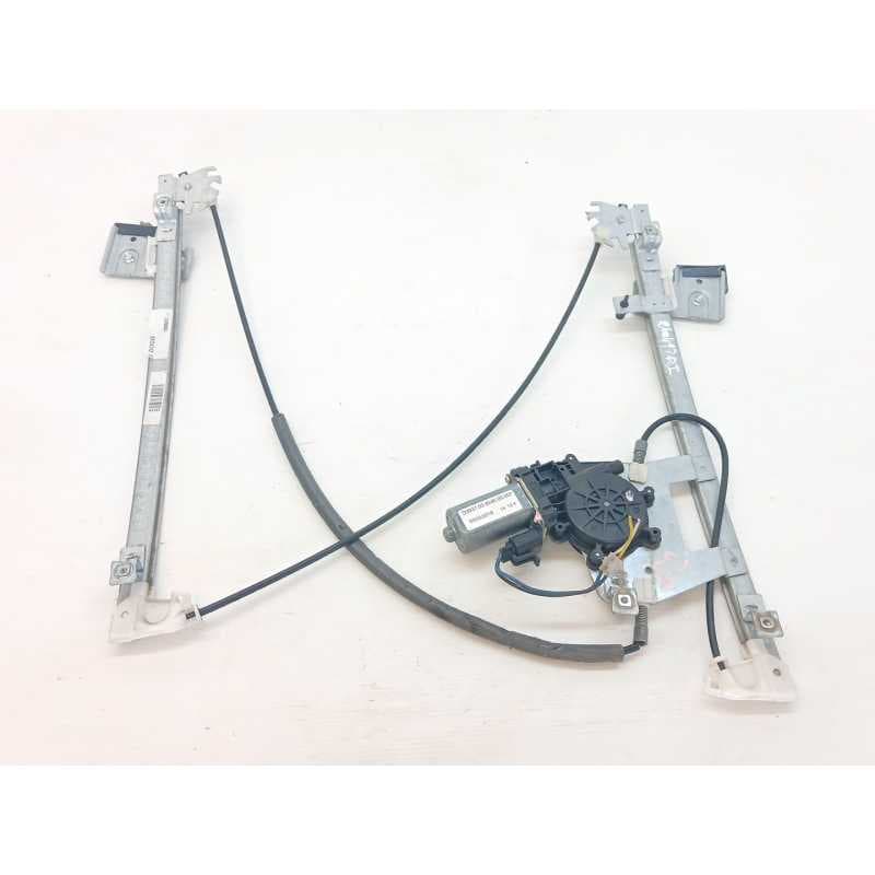 Recambio de elevalunas delantero izquierdo para ford focus i (daw, dbw) 1.6 16v referencia OEM IAM 100027 - Negro