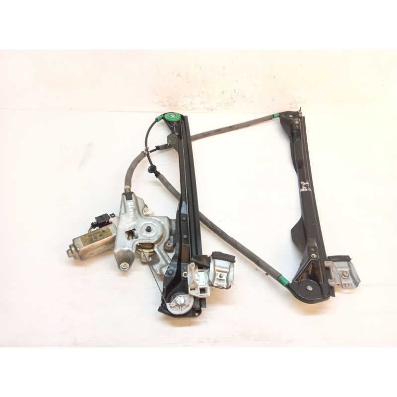 Recambio de elevalunas delantero derecho para ford focus i (daw, dbw) 1.8 tdci referencia OEM IAM FR01600170B - Blanco