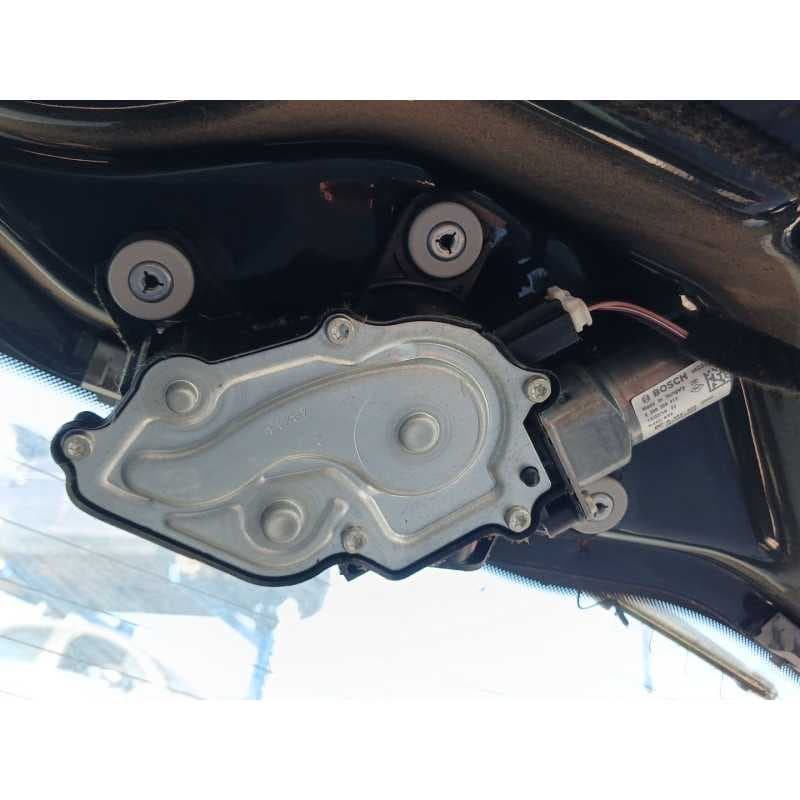 Recambio de motor limpia trasero para smart forfour hatchback (453) 1.0 (453.042, 453.043) referencia OEM IAM A4538200540 BOSCH - Dorado
