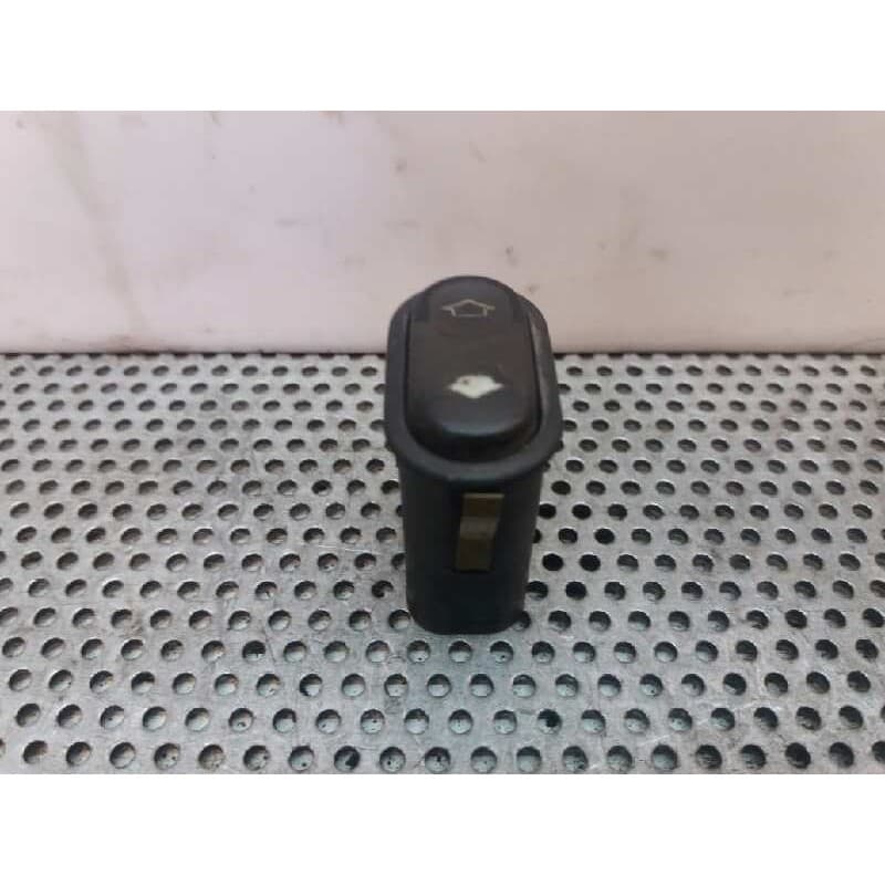 Recambio de mando elevalunas trasero izquierdo para ford scorpio berl./turnier ghia berlina referencia OEM IAM - Negro