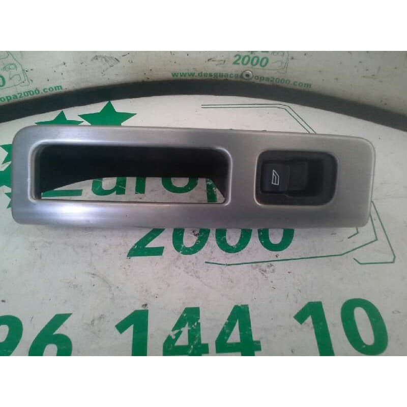 Recambio de mando elevalunas trasero izquierdo para volvo s40 berlina 2.0 diesel cat referencia OEM IAM