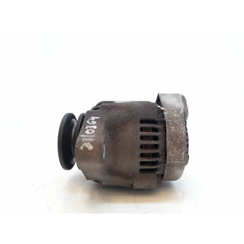Recambio de alternador para jdm albizia referencia OEM IAM 11962077201 1002114531 DENSO - Blanco