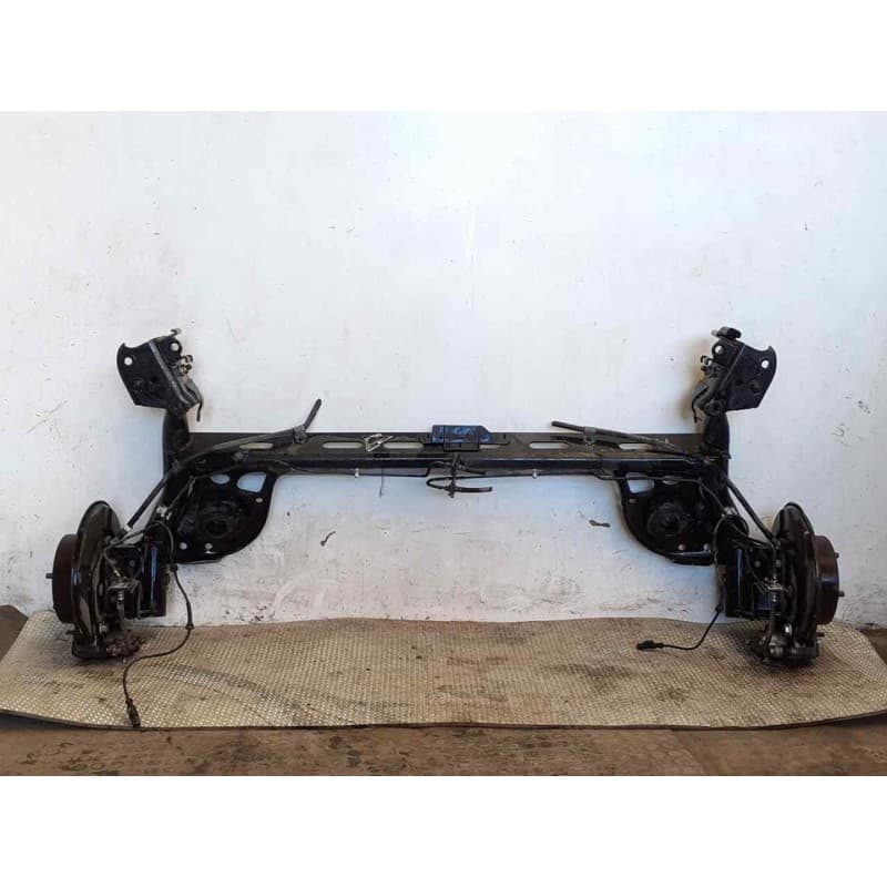 Recambio de puente trasero para nissan tiida (c11x/sc11x) acenta referencia OEM IAM - Negro