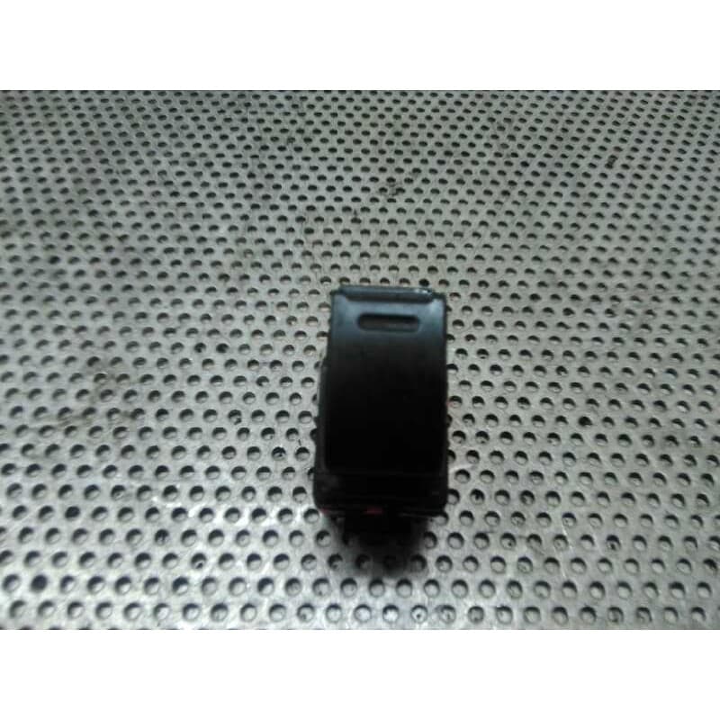 Recambio de mando elevalunas delantero derecho para toyota yaris (ncp1/nlp1/scp1) 1.0 linea sol referencia OEM IAM