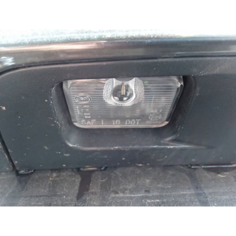 Recambio de piloto matricula para mazda cx-30 selection 2wd referencia OEM IAM