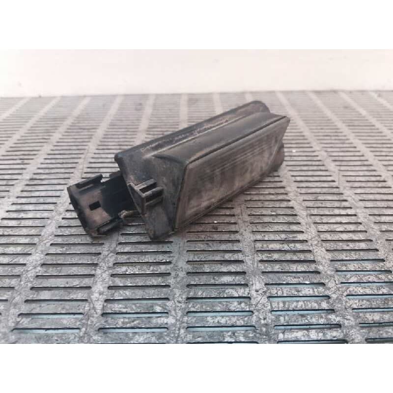 Recambio de piloto matricula para bmw serie 3 berlina (e36) 1.7 turbodiesel cat referencia OEM IAM - Azul