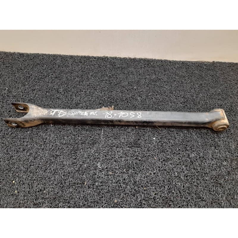 Recambio de brazo suspension inferior trasero derecho para audi s3 (8l) 1.8 t (154kw) referencia OEM IAM - Negro