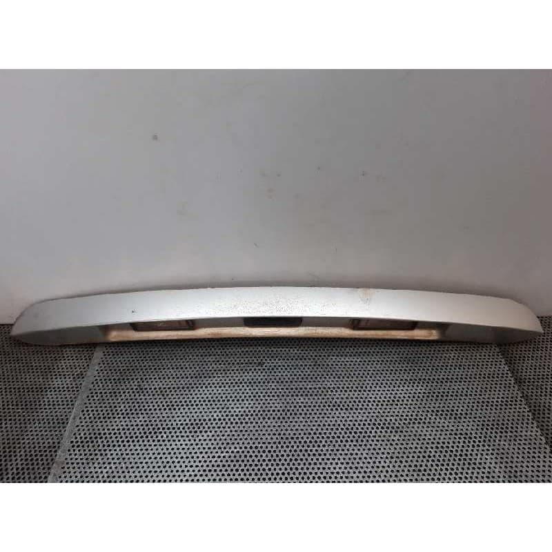 Recambio de molduras traseras para renault clio grandtour business referencia OEM IAM - Negro