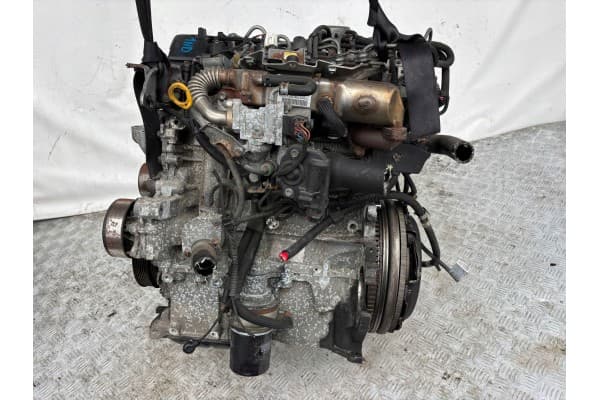 Motor con Sistema de Combustible y Turbina 1ND para Mini Cooper R50 1.4 D usado