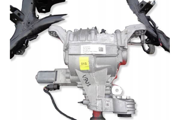 Diferencial trasero activo Mosses para Audi RSQ8 Lamborghini Urus 0BX500043C usado