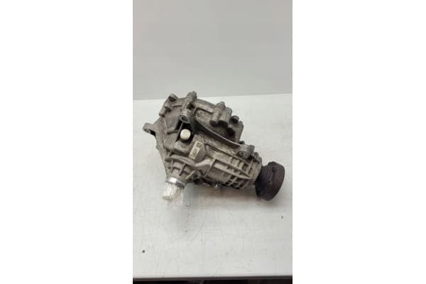 Diferencial delantero Maserati Ghibli 06700077220 usado