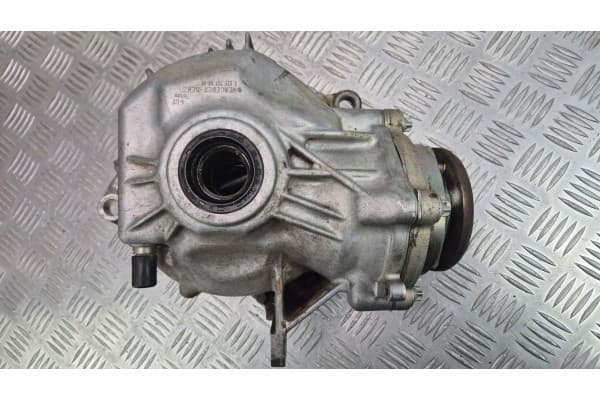 Diferencial delantero Mercedes GLC350d X253 A2213350100 usado