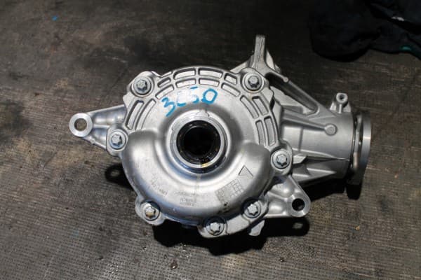 Puente diferencial Mercedes A2063310005 A2063353900 usado