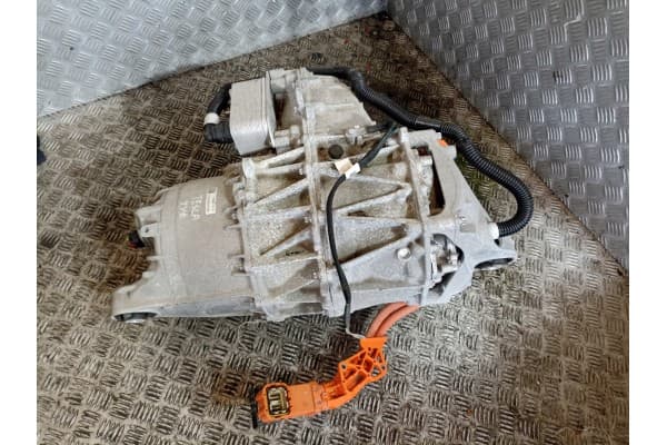Motor eléctrico trasero Tesla Model 3 1120990-00-G usado