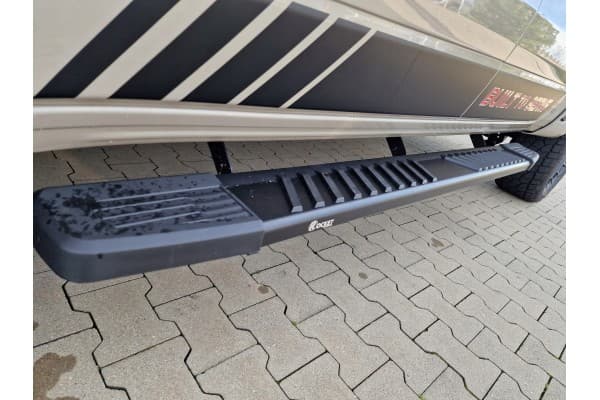 Estribos Planos Dodge Ram 1500 2019 - 2024 Juego Completo de 6 Pulgadas usado