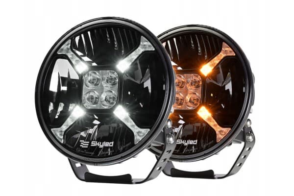 Faro LED Completo Skyled Cosmo Flash 9X 120W con Luz de Posición y Estroboscópica usado